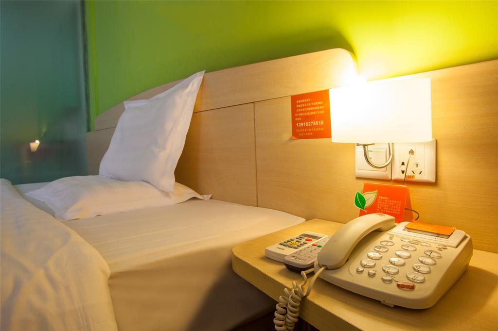 7Days Inn Shanghai Caobao Road Metro Station المظهر الخارجي الصورة