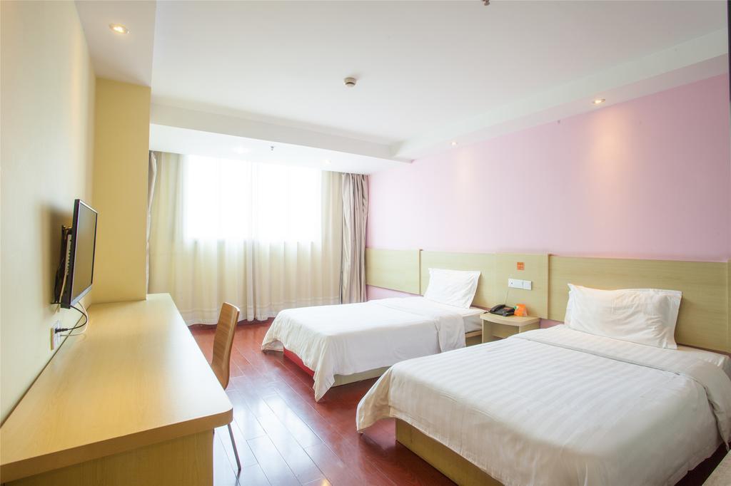 7Days Inn Shanghai Caobao Road Metro Station الغرفة الصورة